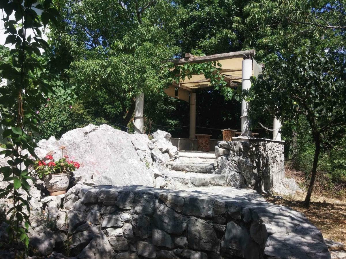 Apartments Minex Trebinje Luaran gambar
